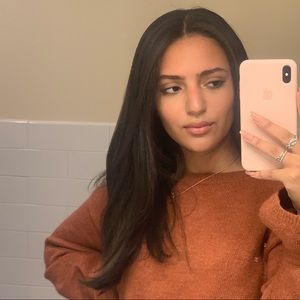 Meet your Posher, Emely